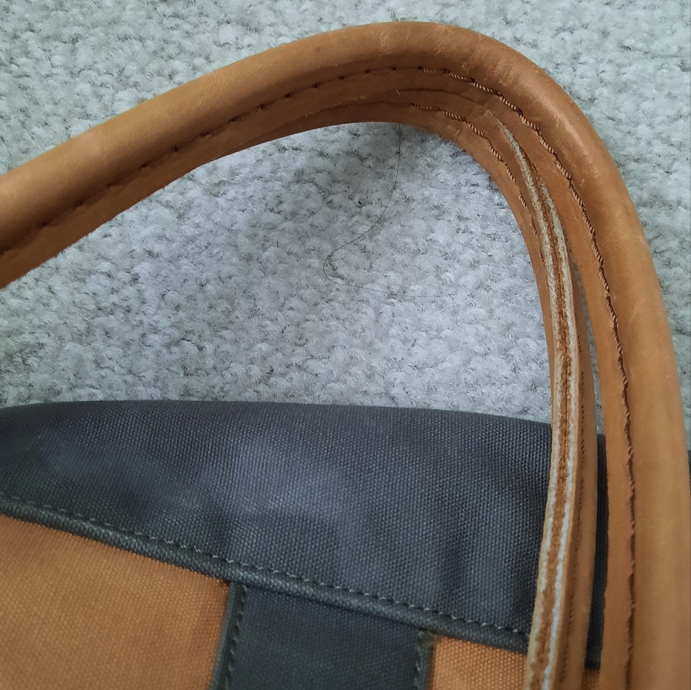 Genuine LL BEAN  Boat & Tote Bag Full Grain Leather Handles vintage Khaki/Green - Picture 10 of 10